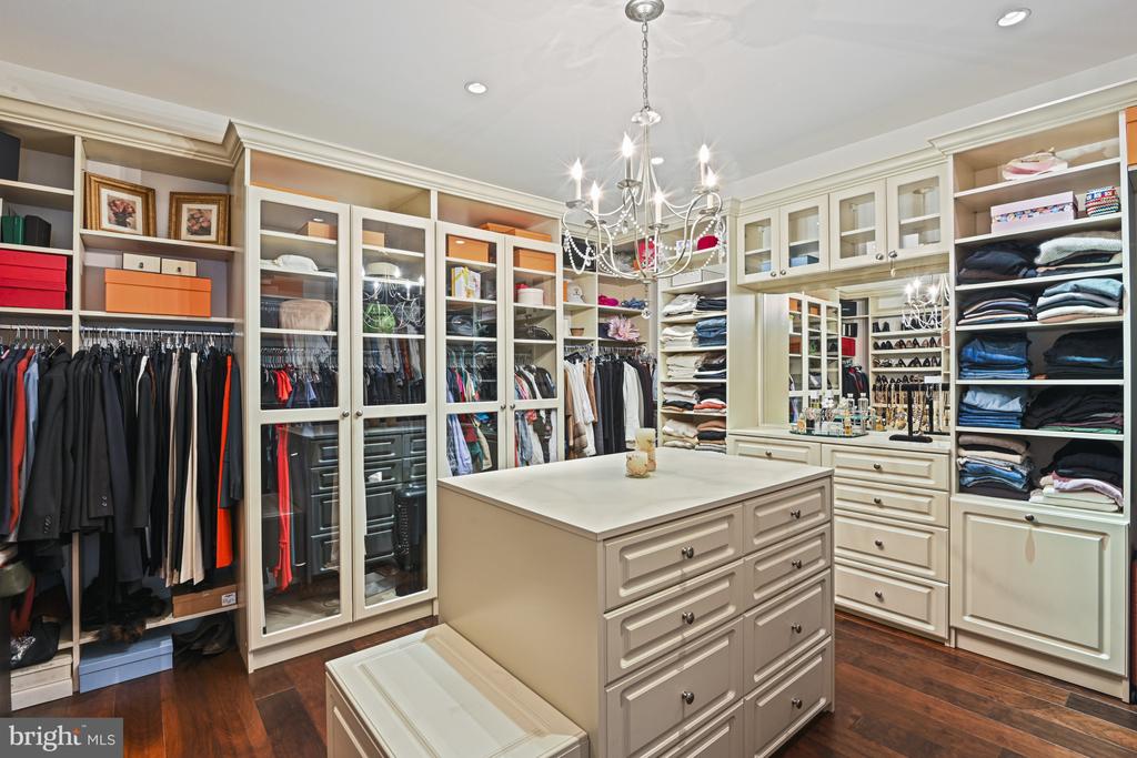 1053 HARRISON GARRETT COURT
