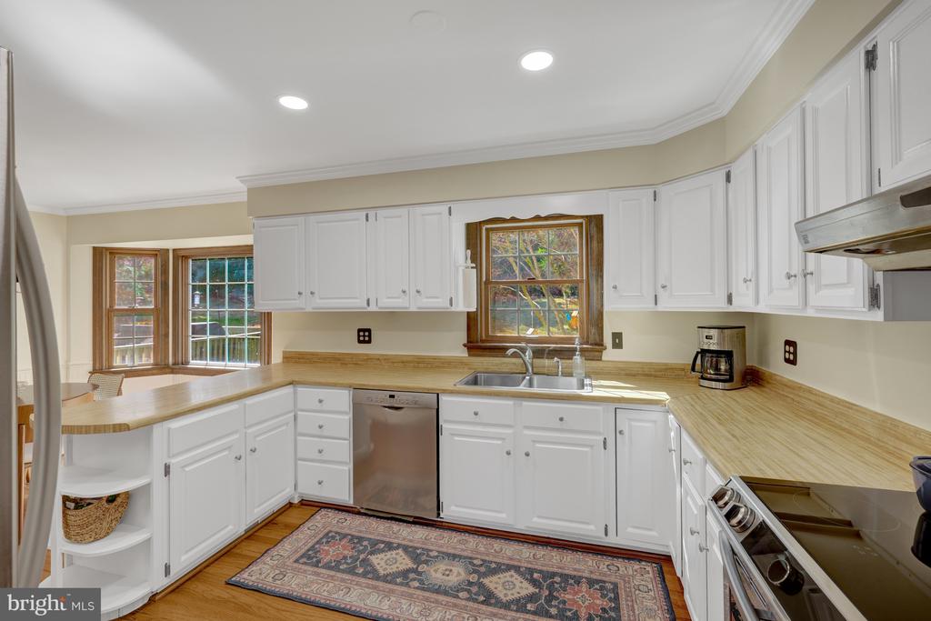 494 SAINT IVES ROAD