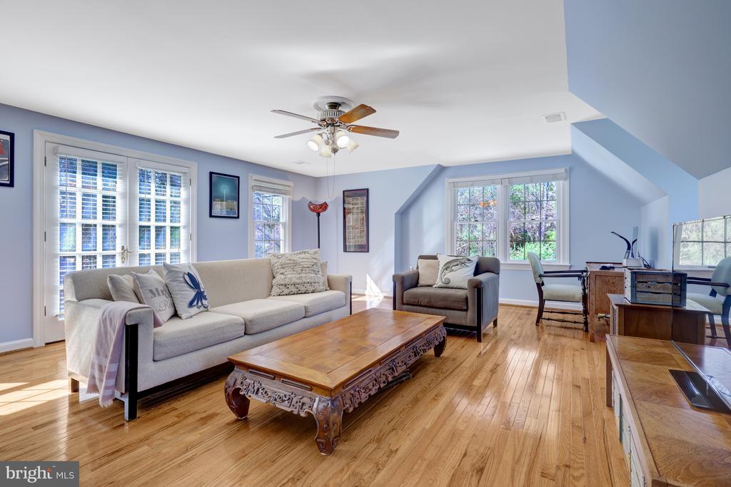 494 SAINT IVES ROAD