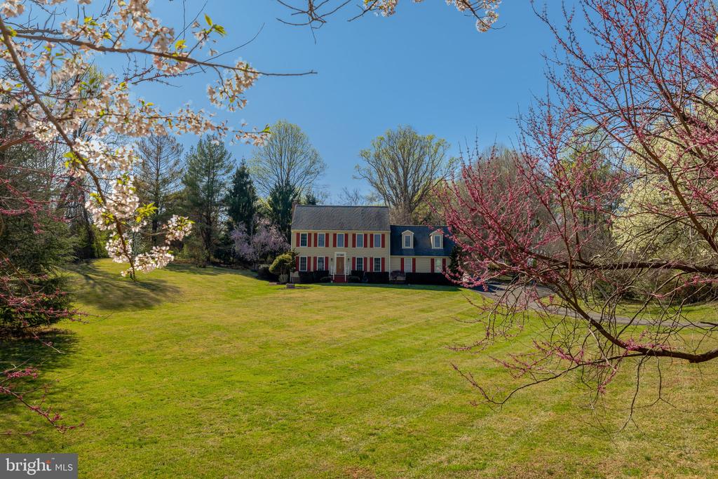 494 SAINT IVES ROAD