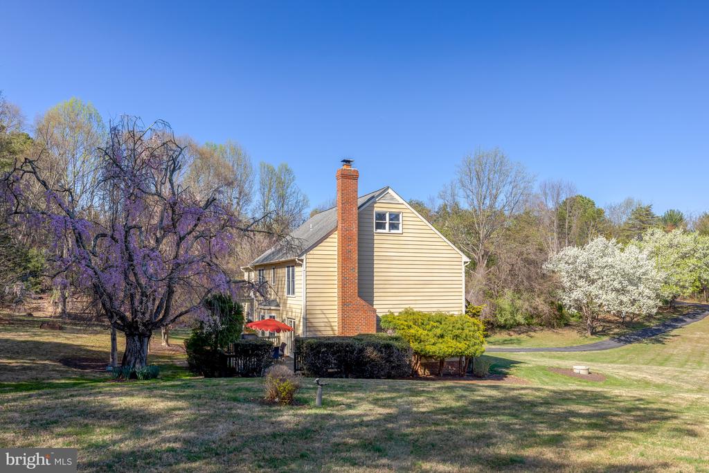 494 SAINT IVES ROAD