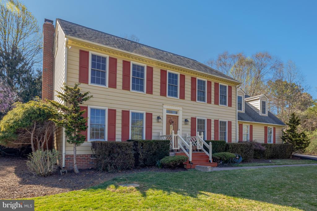 494 SAINT IVES ROAD