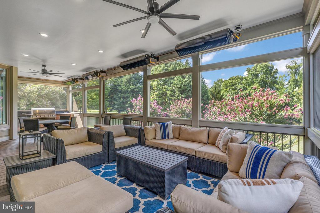 731 STRAWFIELD LANE