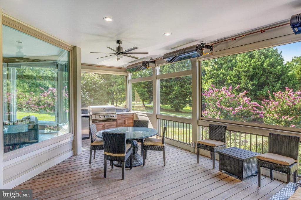 731 STRAWFIELD LANE