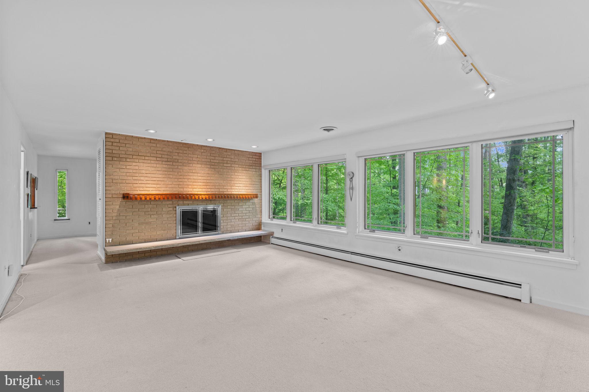 10905 CROSSVIEW DRIVE