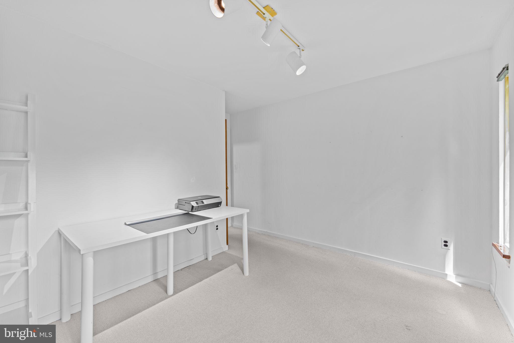 10905 CROSSVIEW DRIVE