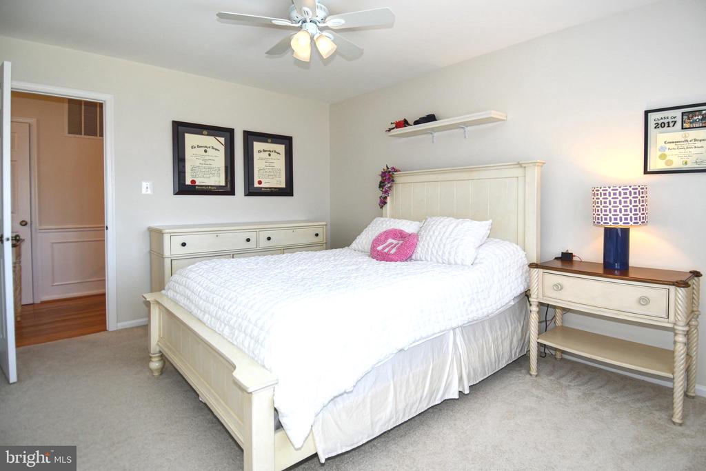 1309 CARPERS FARM WAY