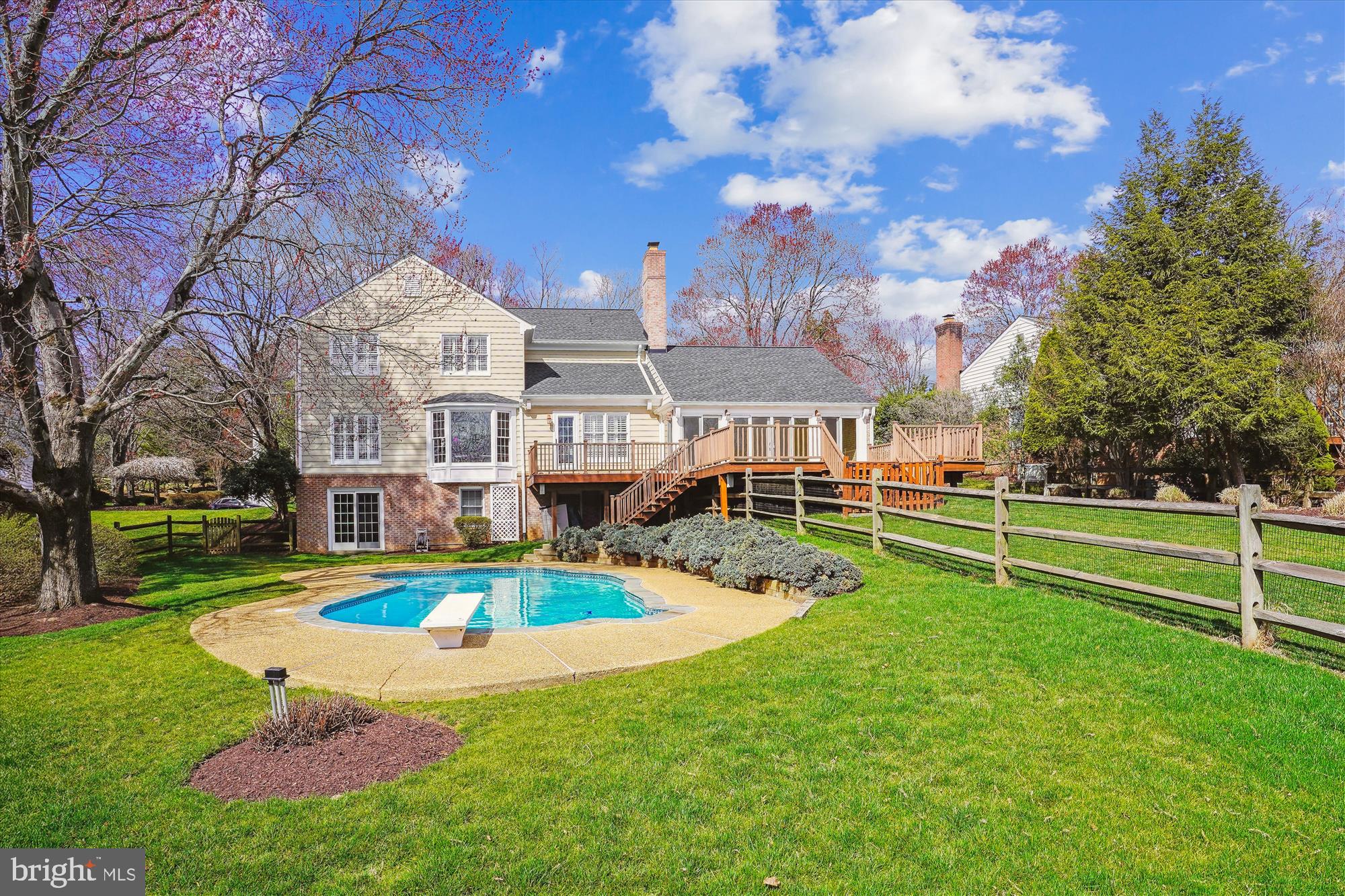 1309 CARPERS FARM WAY