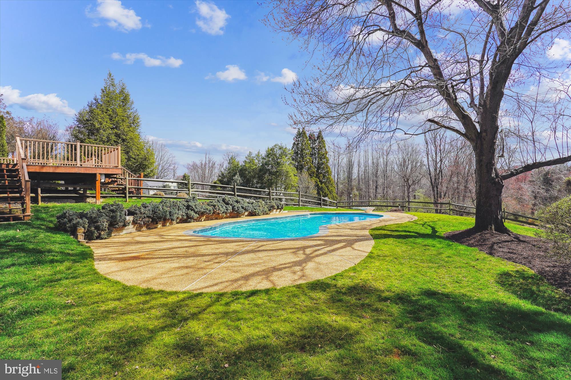 1309 CARPERS FARM WAY