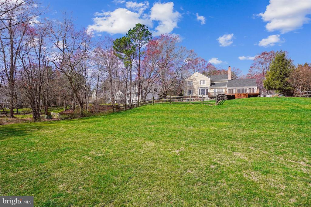1309 CARPERS FARM WAY