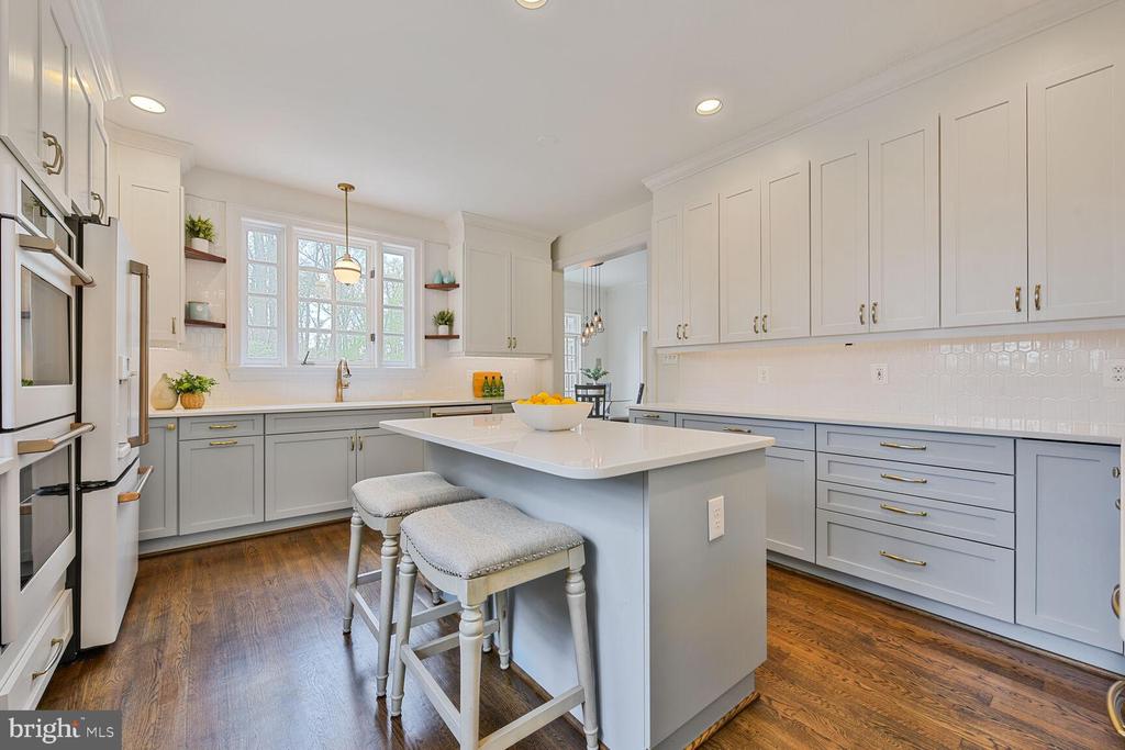 10131 NEDRA DRIVE
