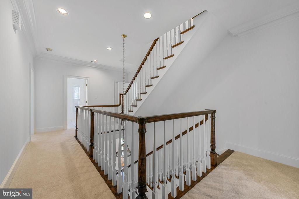 10131 NEDRA DRIVE