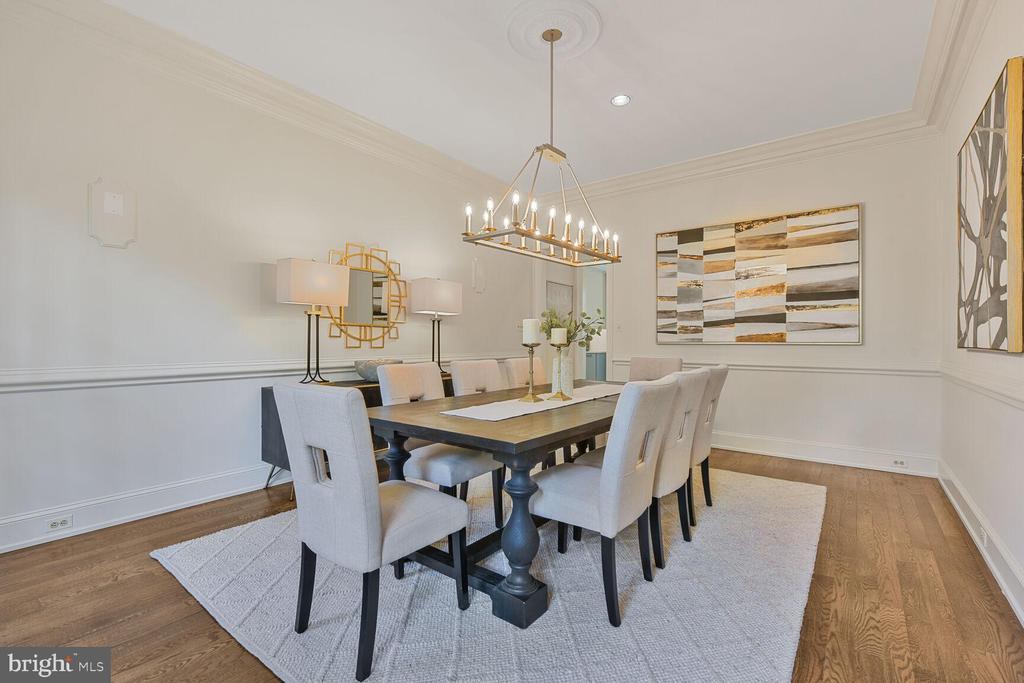 10131 NEDRA DRIVE