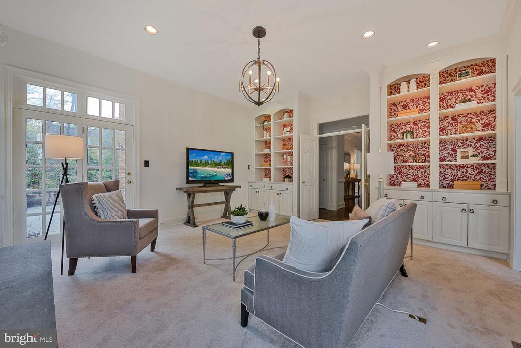 10131 NEDRA DRIVE