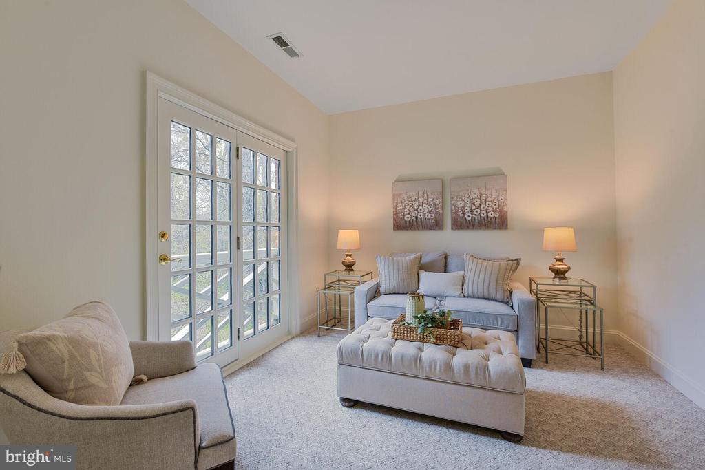 10131 NEDRA DRIVE