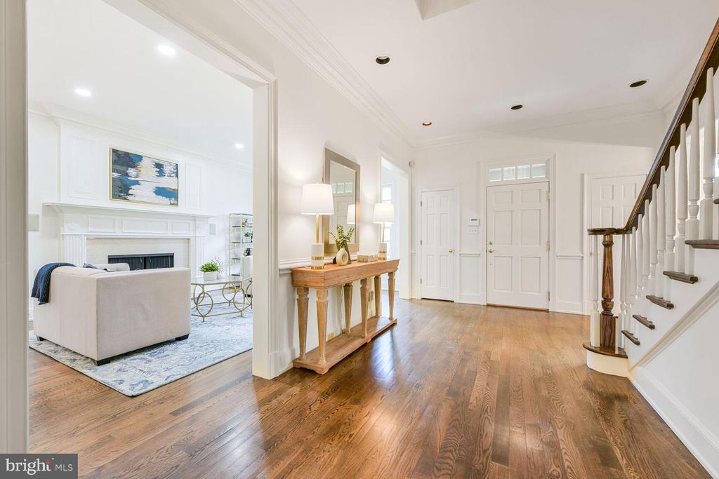 10131 NEDRA DRIVE