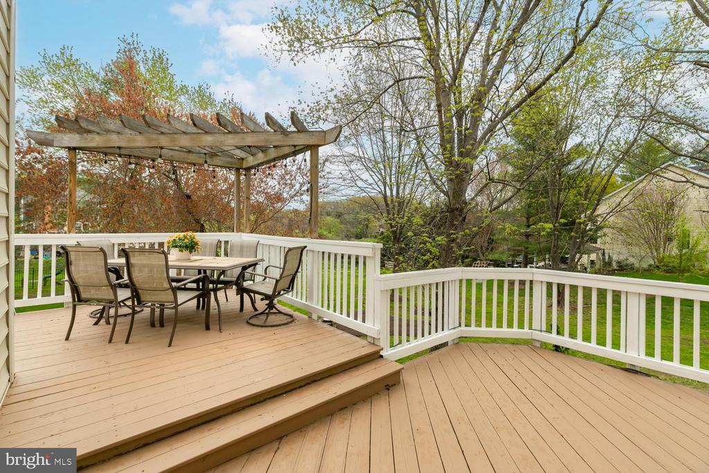 857 FORESTVILLE MEADOWS DRIVE