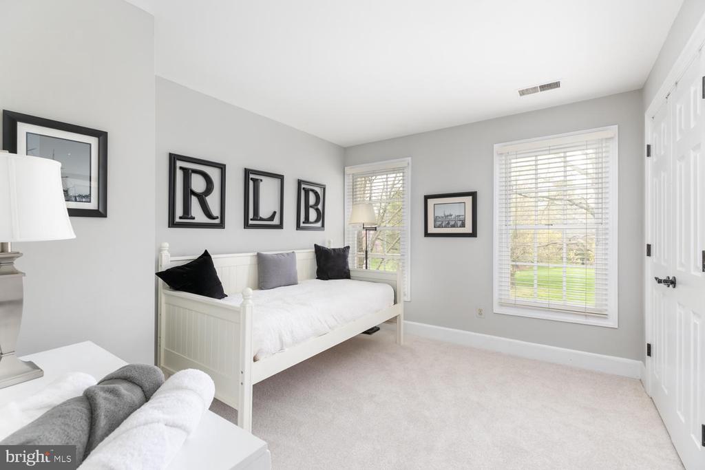 857 FORESTVILLE MEADOWS DRIVE