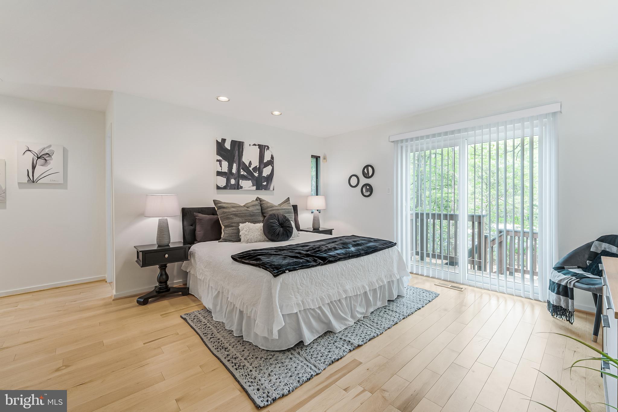 11502 TURNBRIDGE LANE