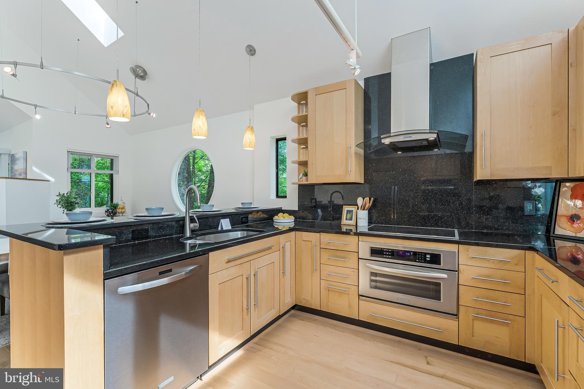 11502 TURNBRIDGE LANE