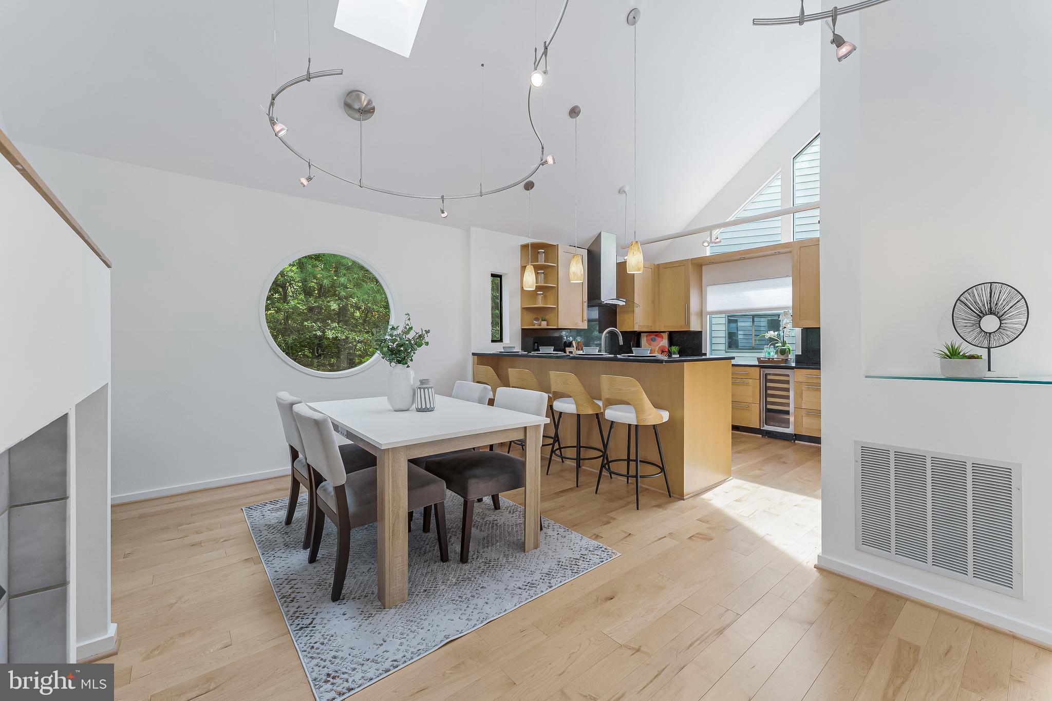 11502 TURNBRIDGE LANE