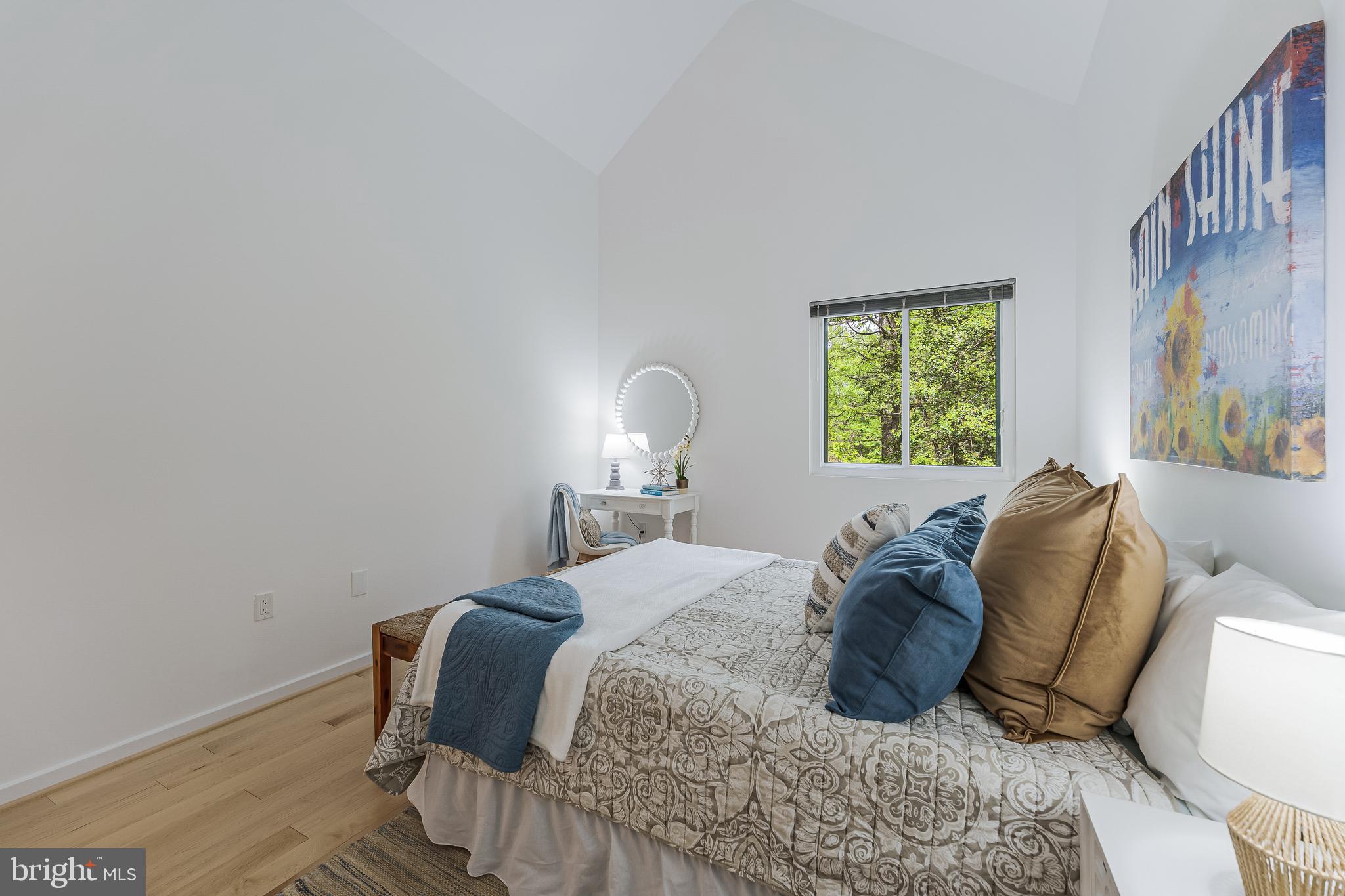 11502 TURNBRIDGE LANE