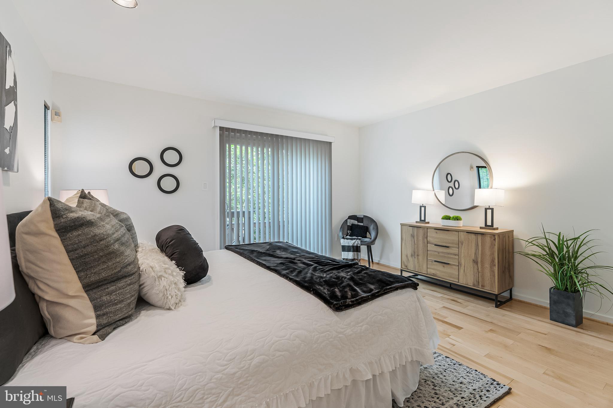 11502 TURNBRIDGE LANE