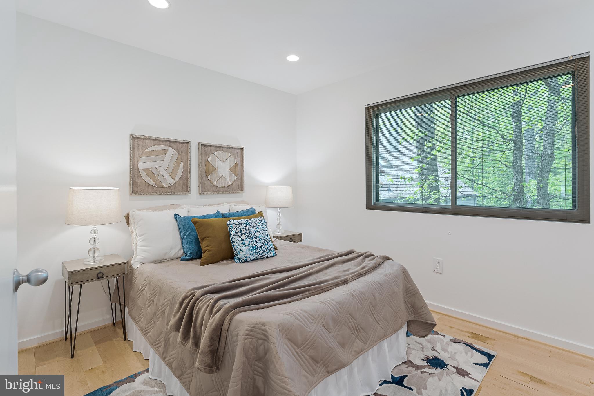 11502 TURNBRIDGE LANE