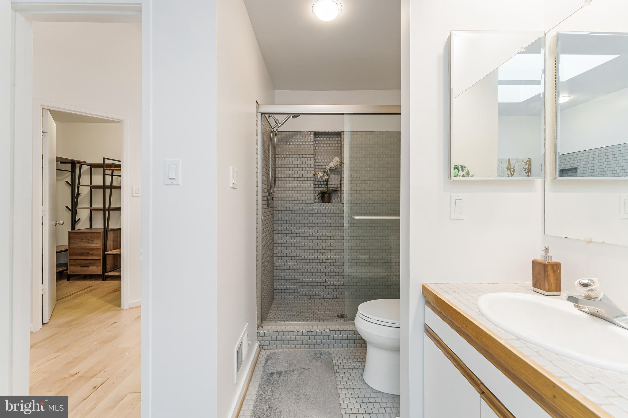 11502 TURNBRIDGE LANE