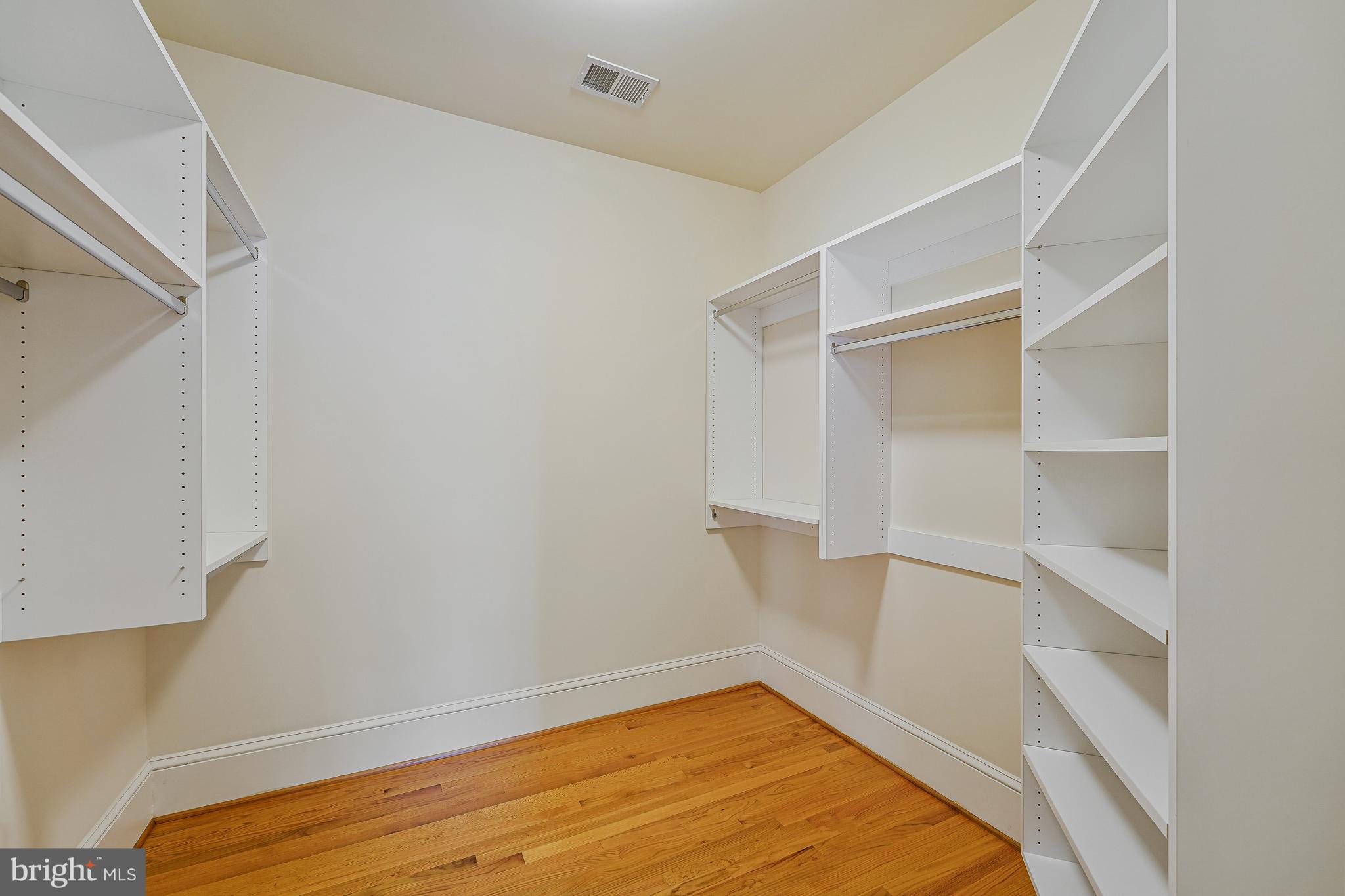 1445 HARVEST CROSSING DRIVE