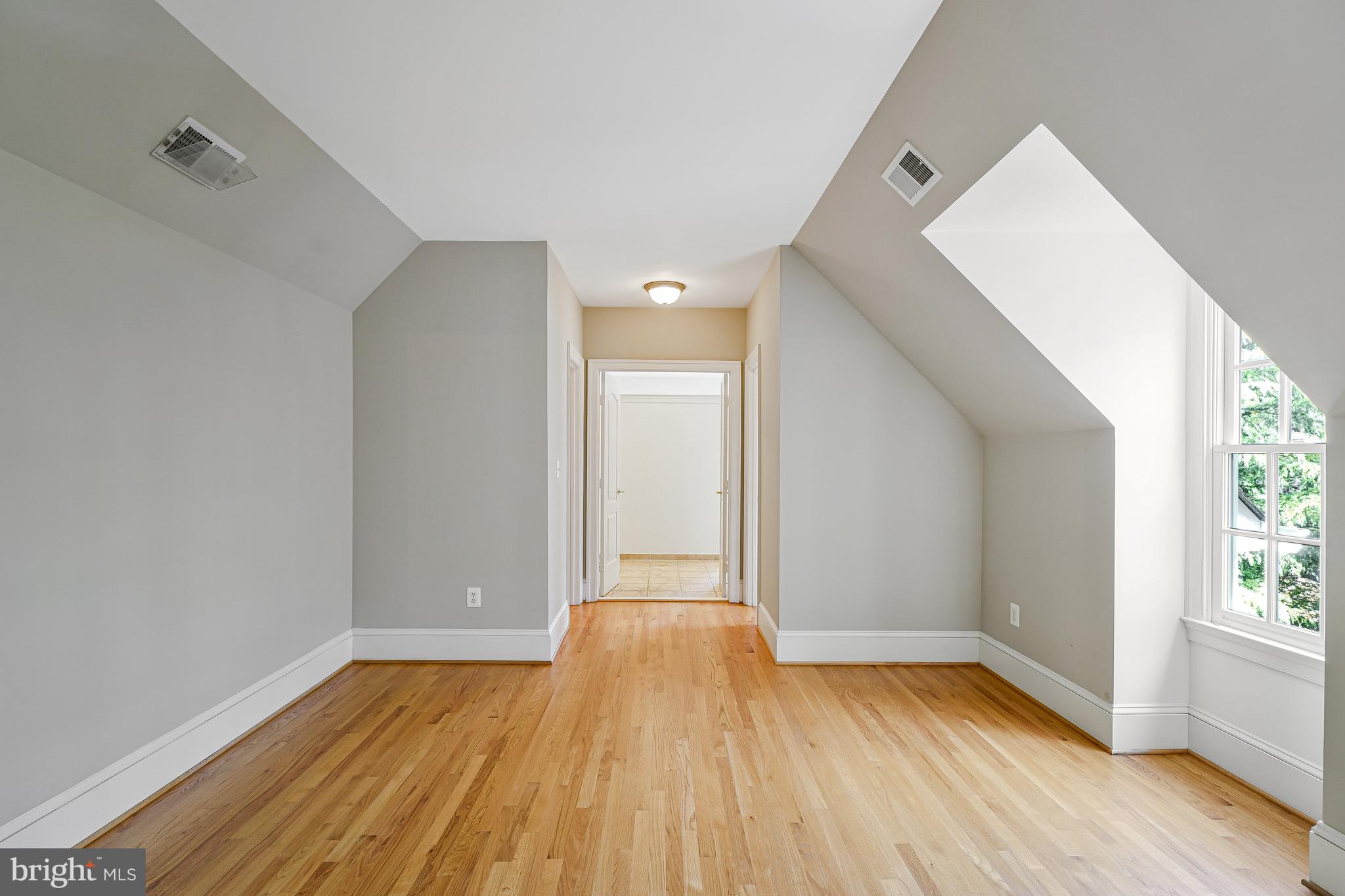 1445 HARVEST CROSSING DRIVE