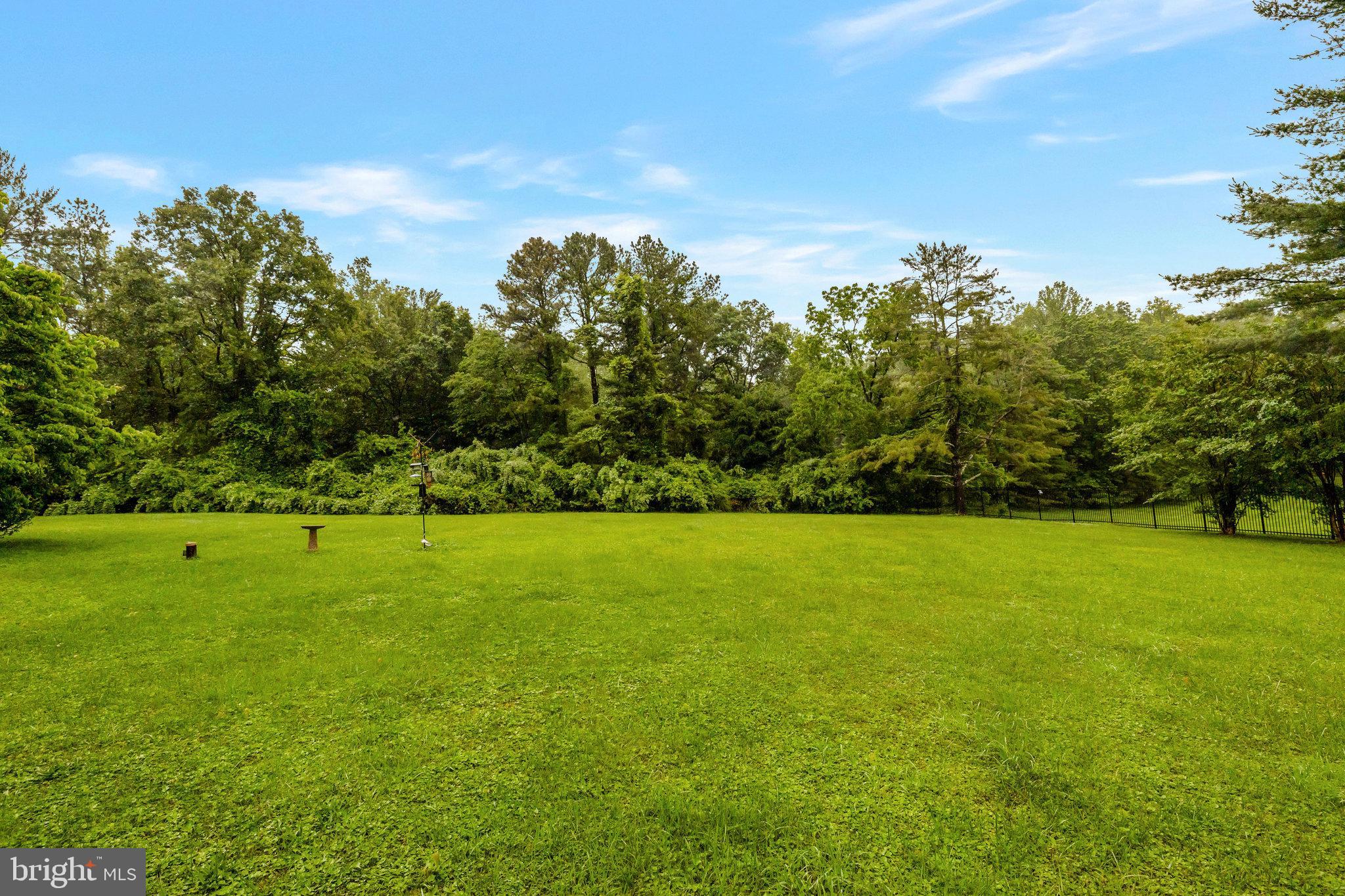 10904 BELGRAVIA COURT