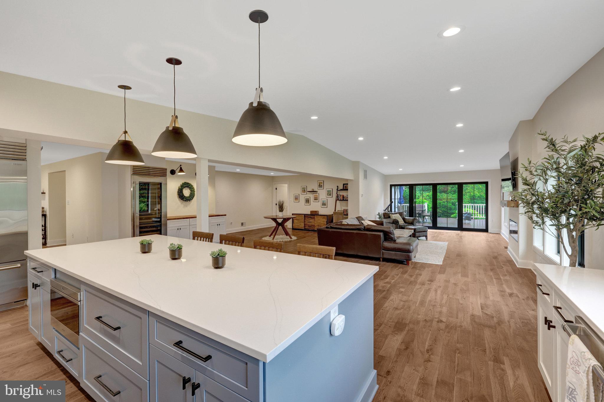 10904 BELGRAVIA COURT