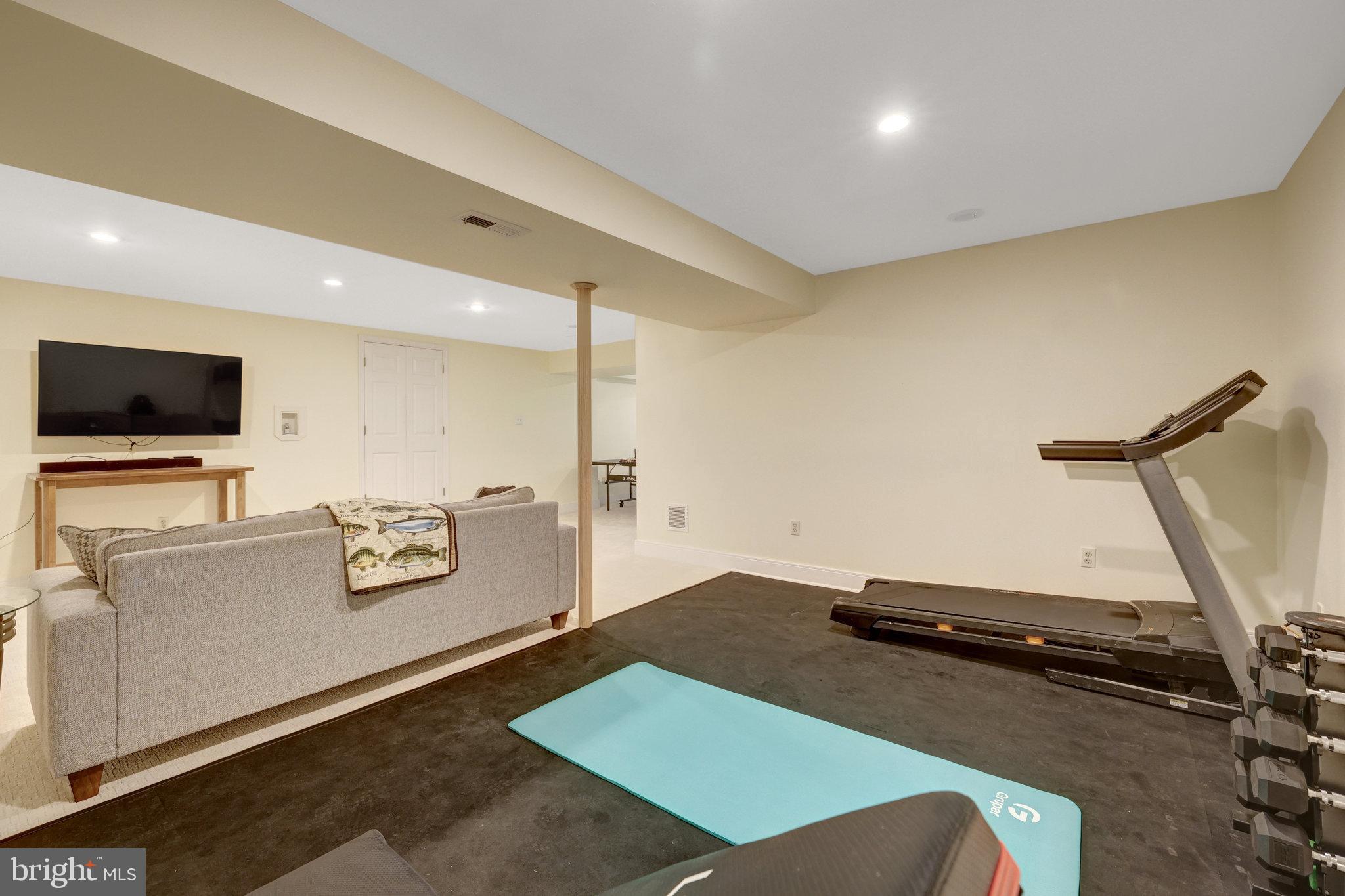 10904 BELGRAVIA COURT