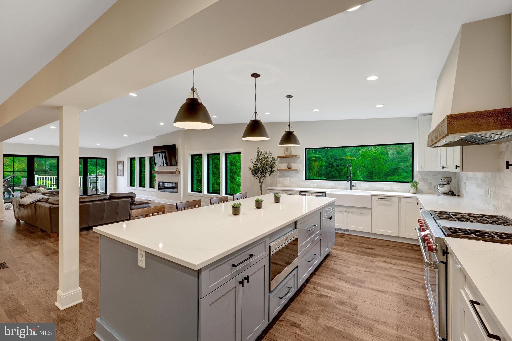 10904 BELGRAVIA COURT