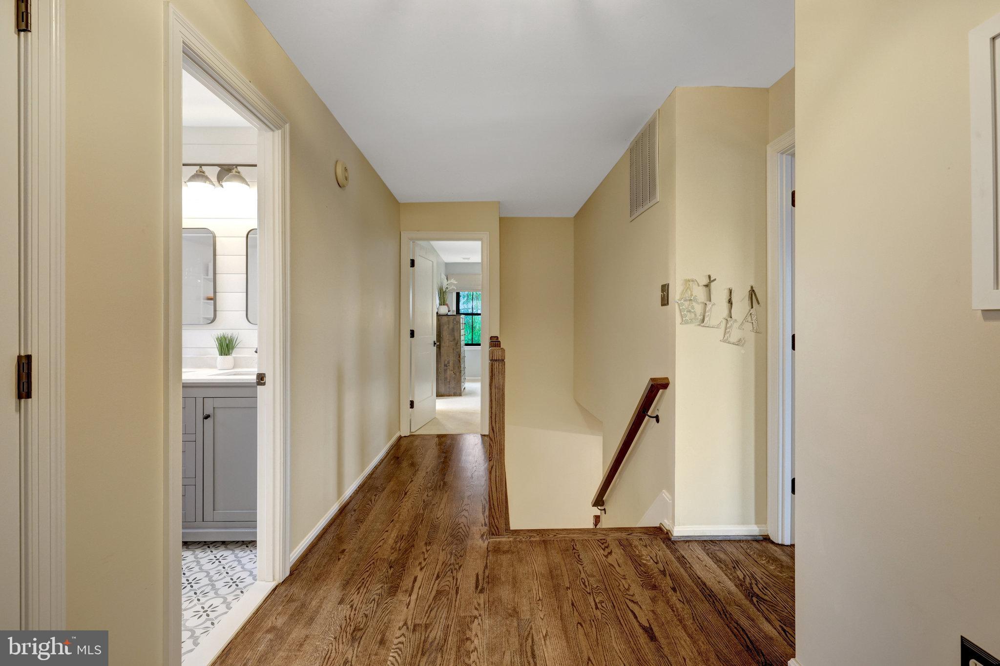 10904 BELGRAVIA COURT