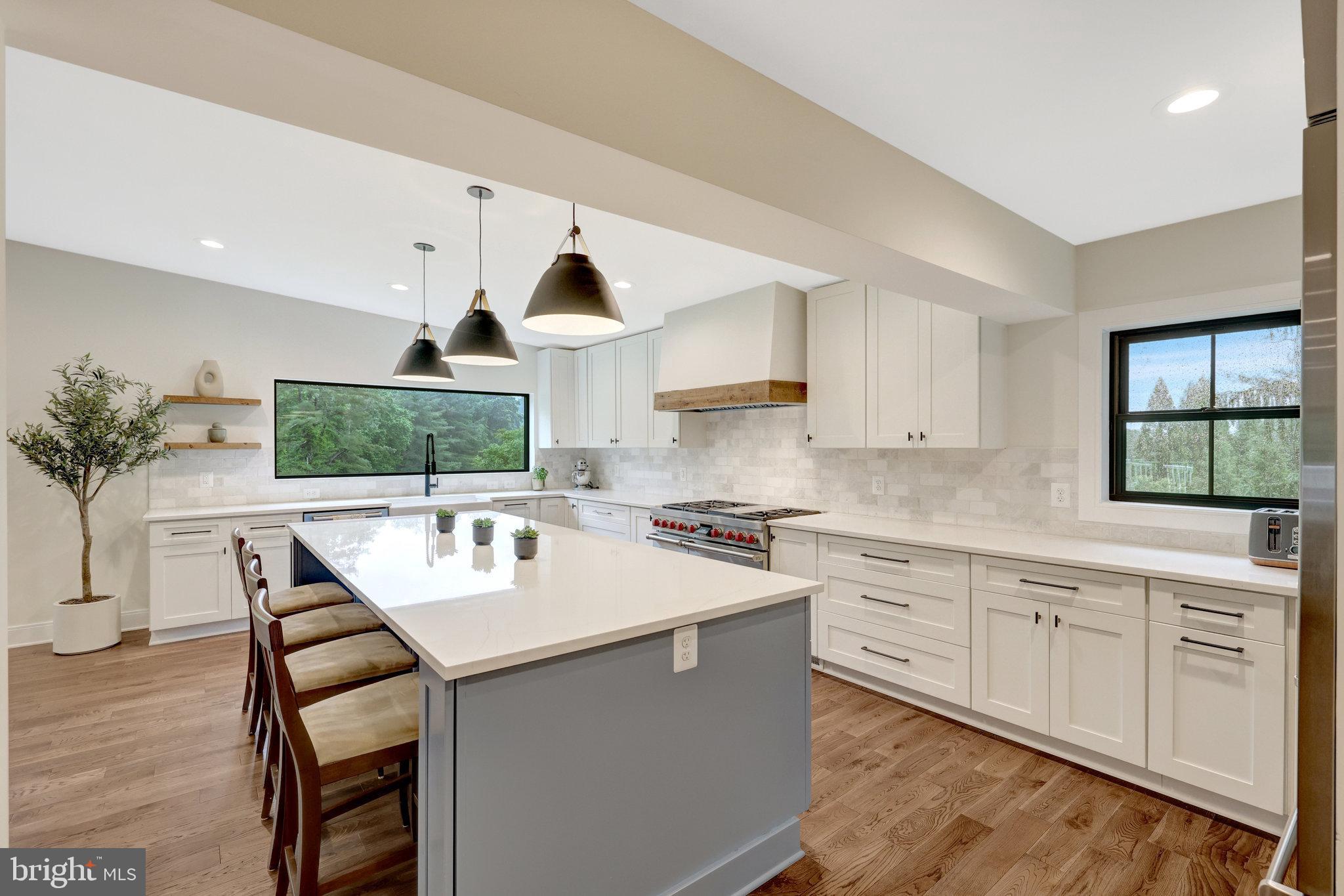 10904 BELGRAVIA COURT