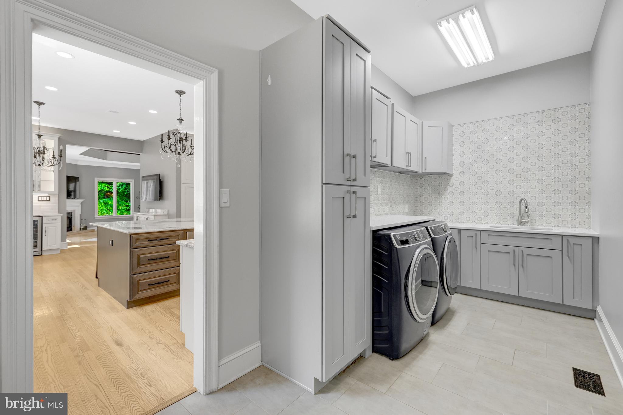 180 RIVER PARK DRIVE