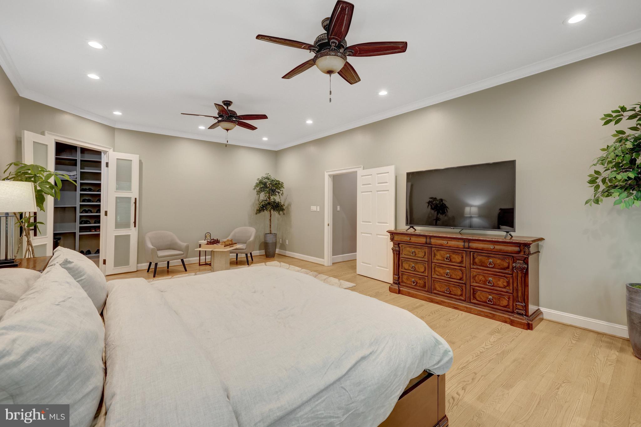 180 RIVER PARK DRIVE