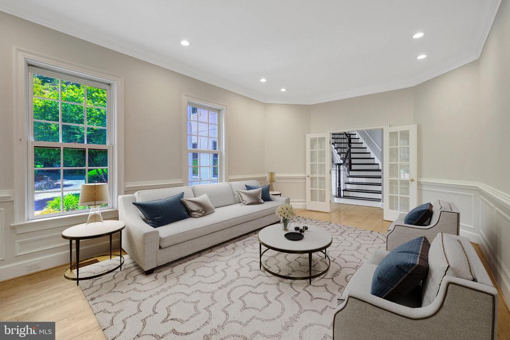 180 RIVER PARK DRIVE