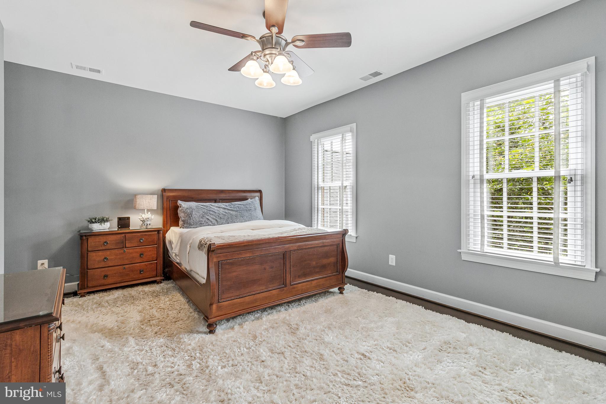 10910 SHALLOW CREEK DRIVE