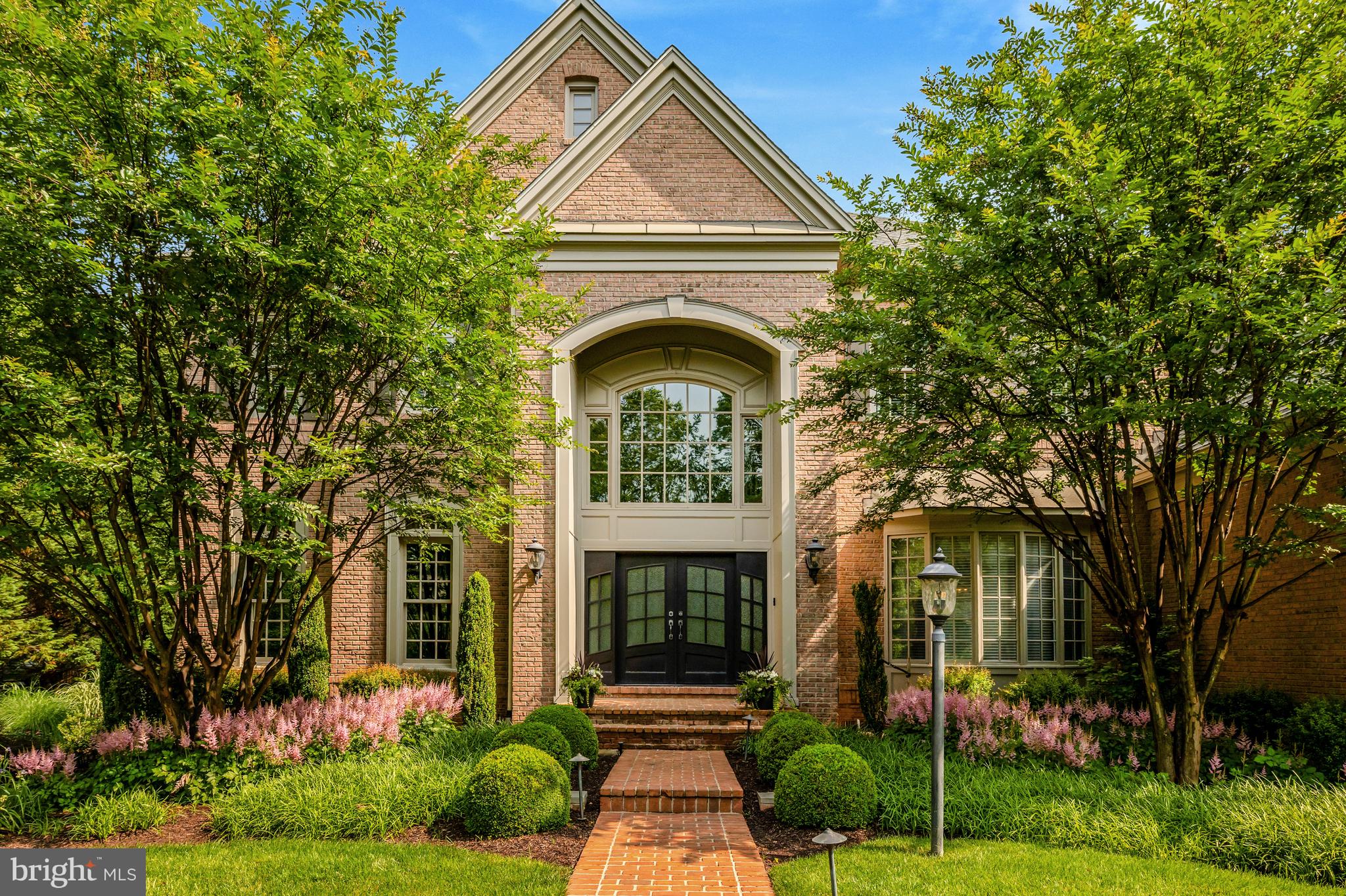 10910 SHALLOW CREEK DRIVE