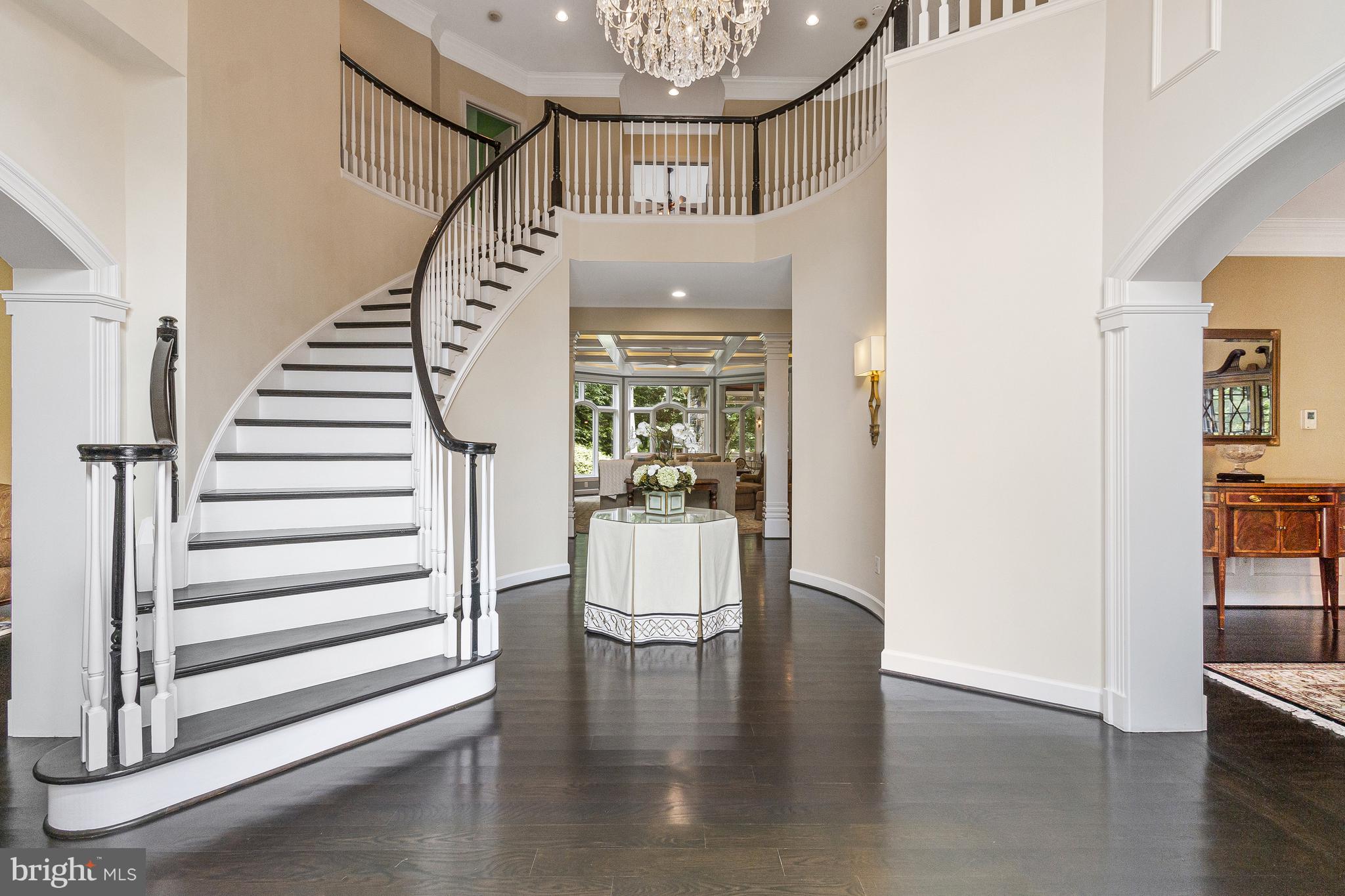 10910 SHALLOW CREEK DRIVE