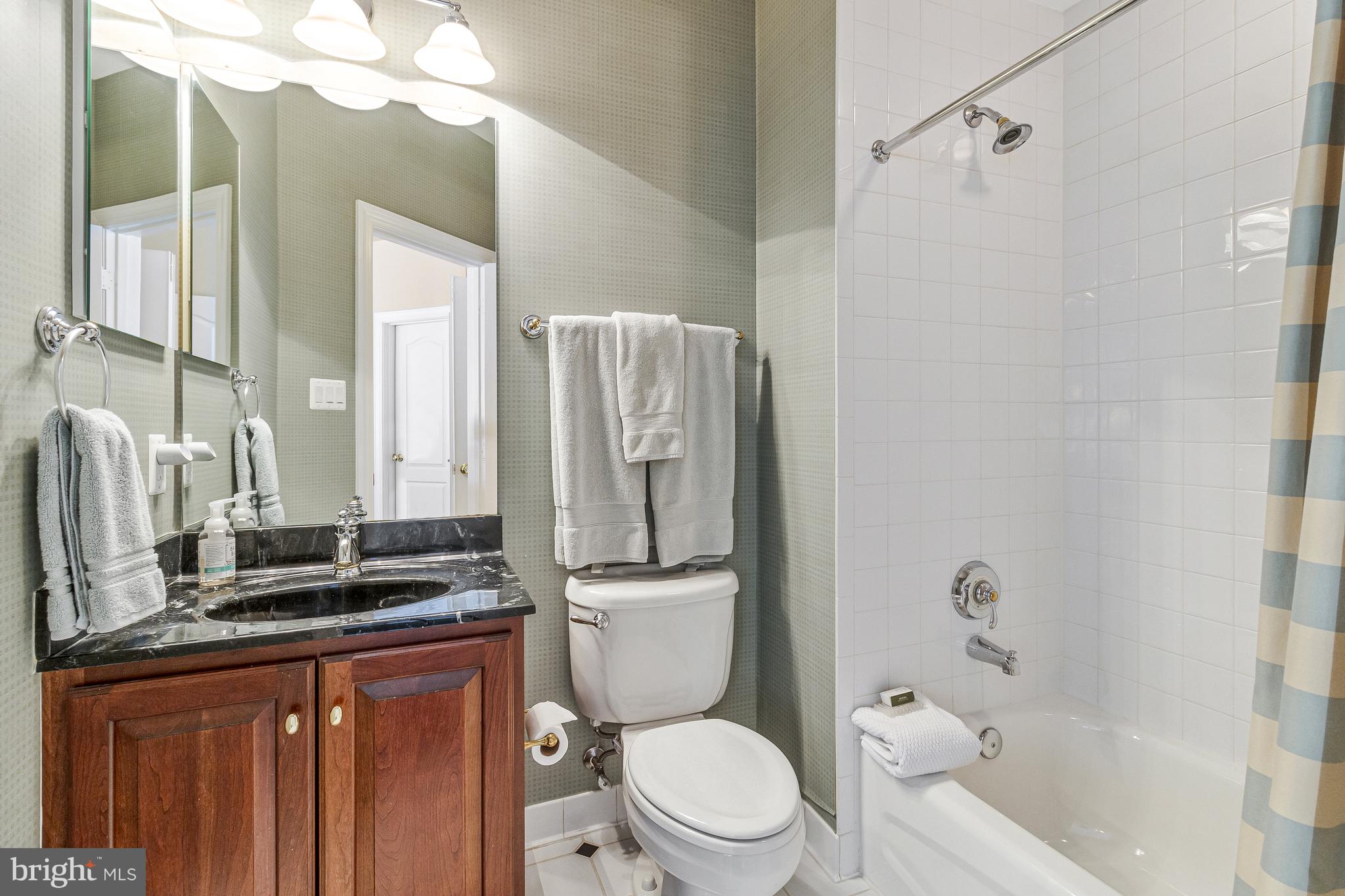 10910 SHALLOW CREEK DRIVE