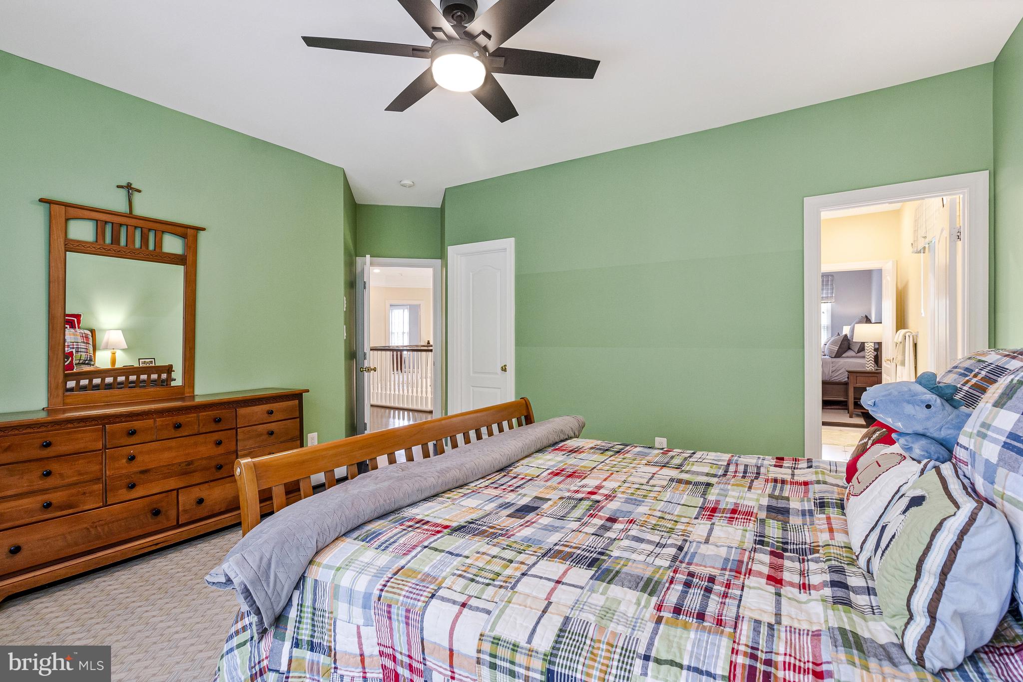 10910 SHALLOW CREEK DRIVE