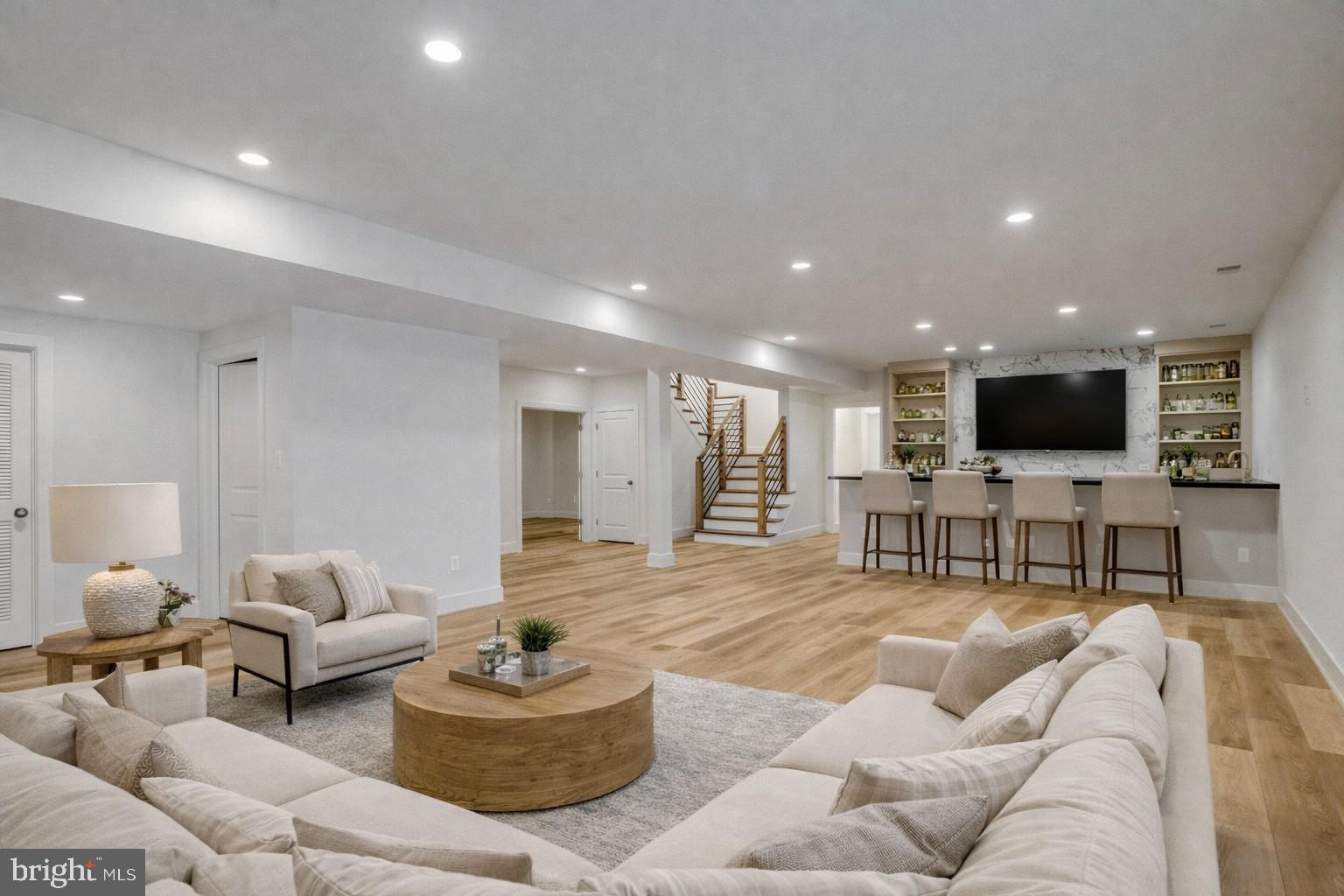 1002 SPRINGVALE ROAD