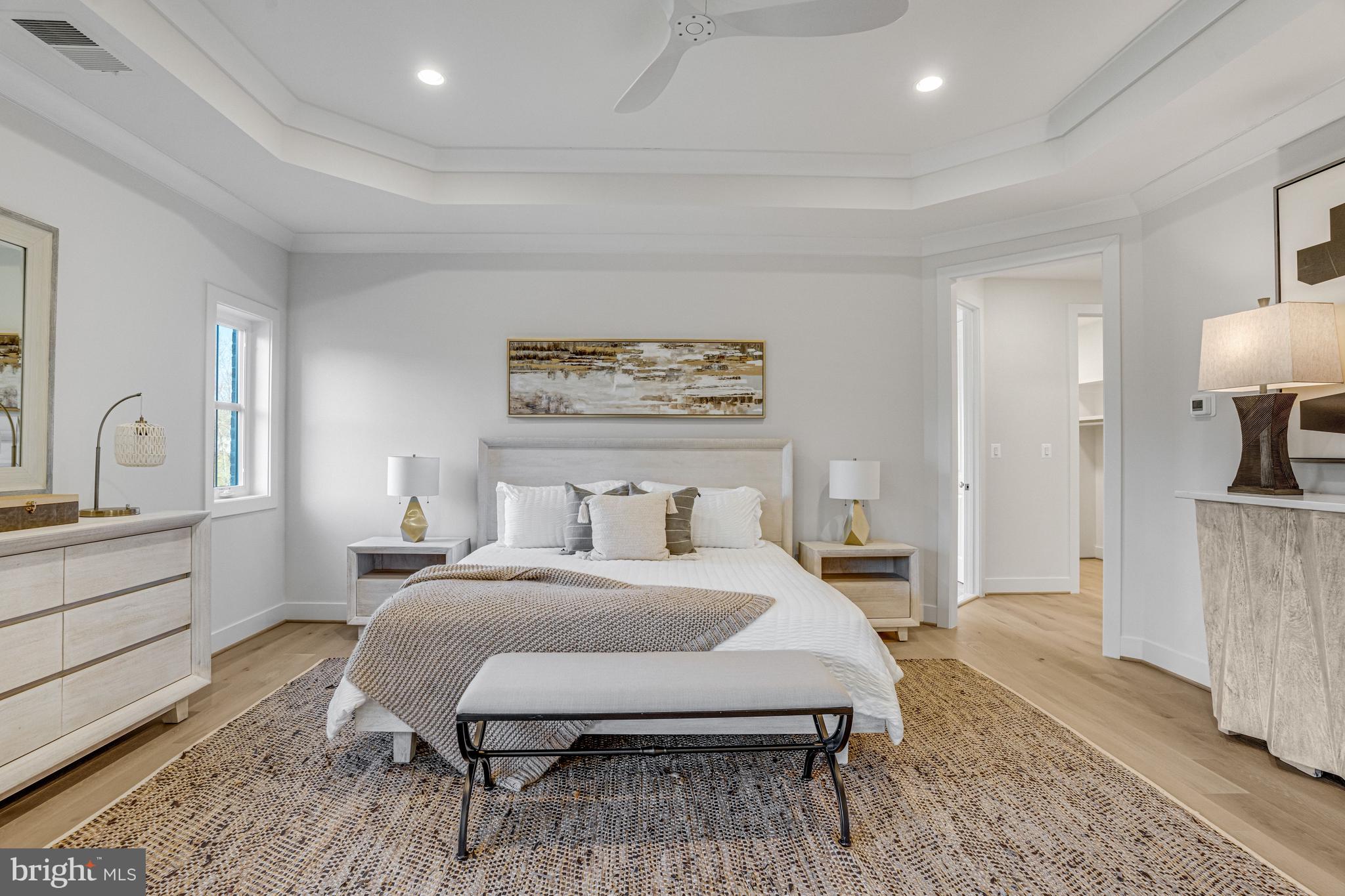 1002 SPRINGVALE ROAD