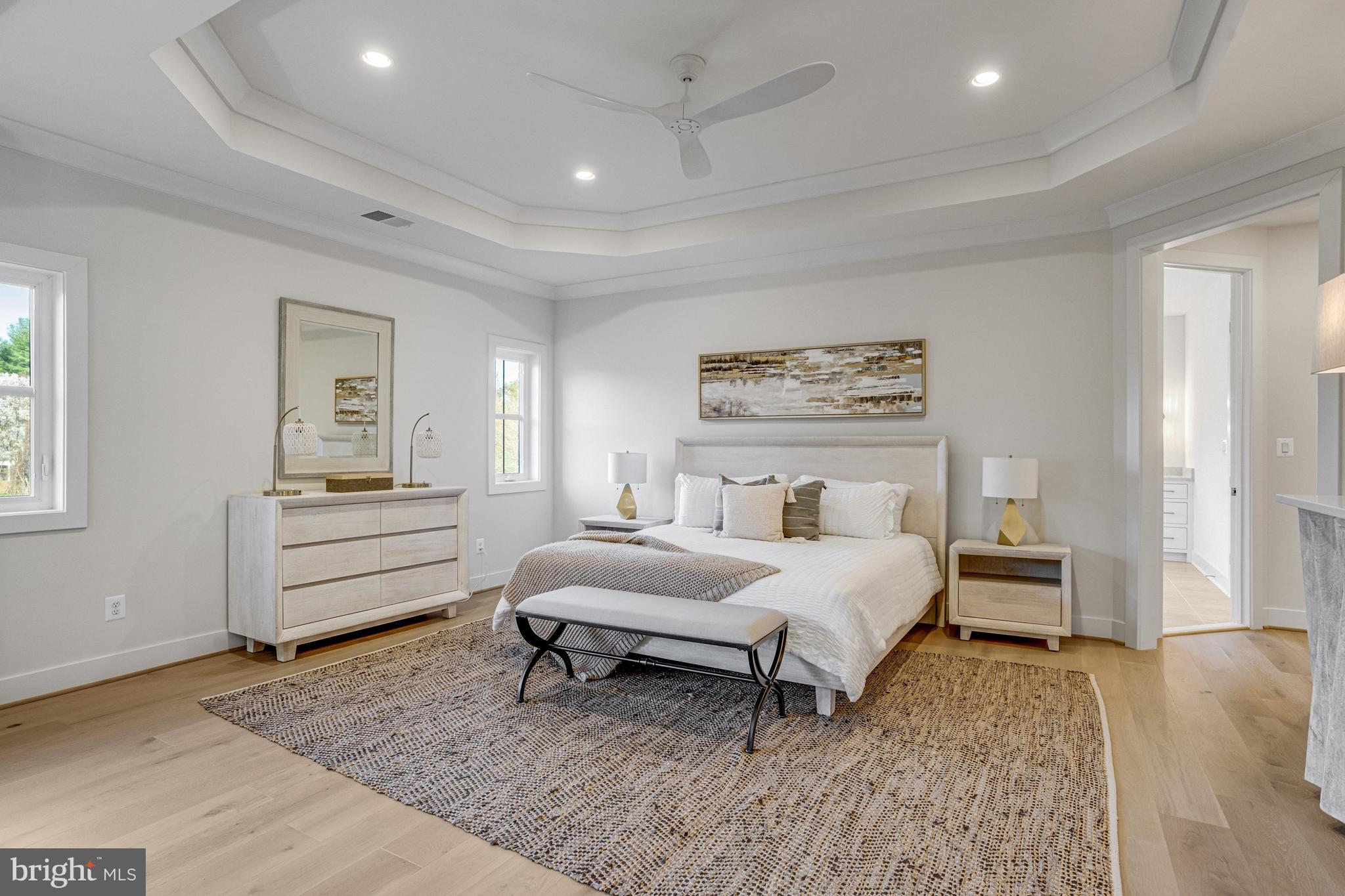 1002 SPRINGVALE ROAD