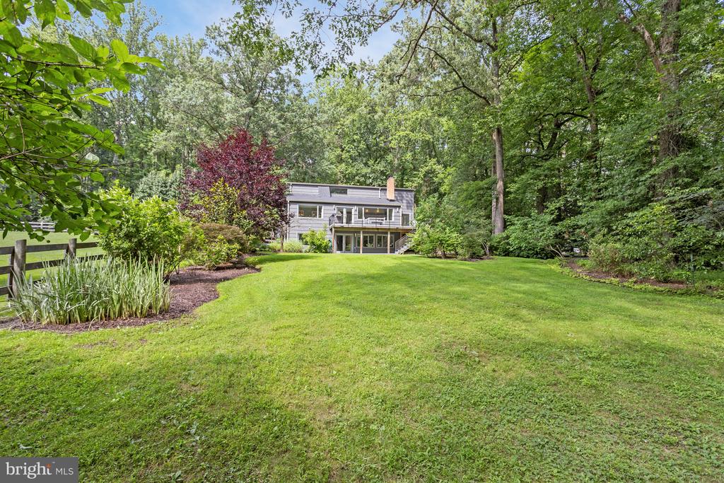 718 SPRINGVALE ROAD