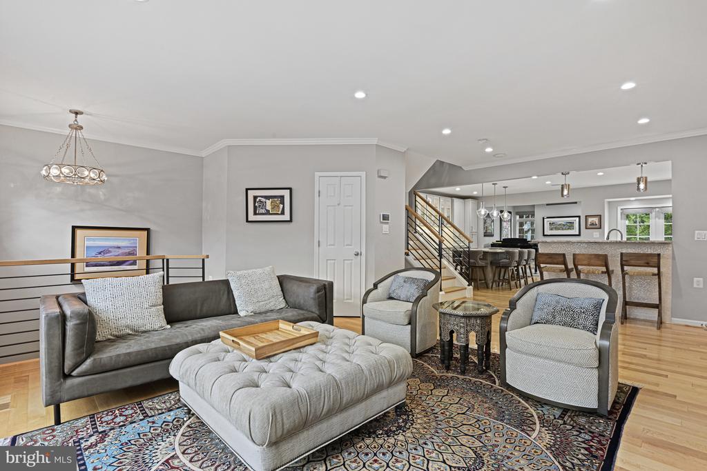 1978 LOGAN MANOR DRIVE